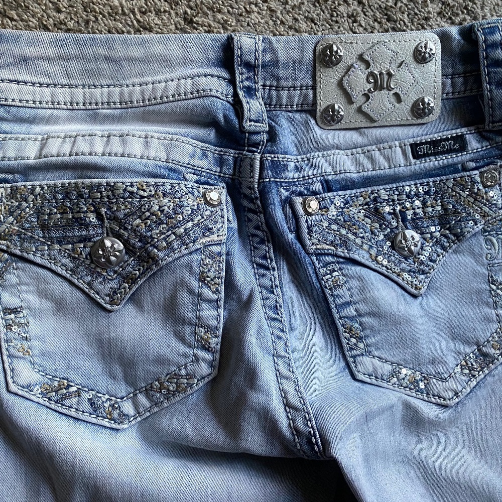 Miss Me Light Wash Signature Boot Jeans